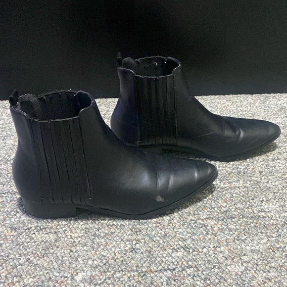 Beast Fashion Black Ankle Booties - Picture 2 of 4